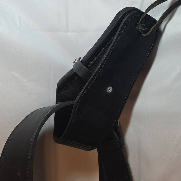 Gun Belt and Black Leather Holster - Picture 5 of 6